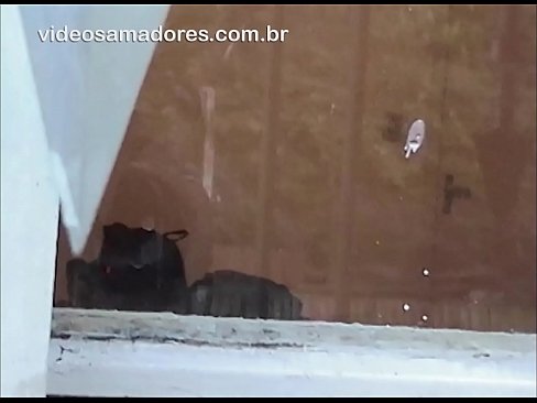 ❤️ Indoda ene-Horny ibukele intombi yayo kunye nomnye umfana, irekhoda ividiyo ye-fuck ngaphandle kokuphazamisa isibini ❤️❌  kwi-xh.qizpornolar.ru ❌️❤